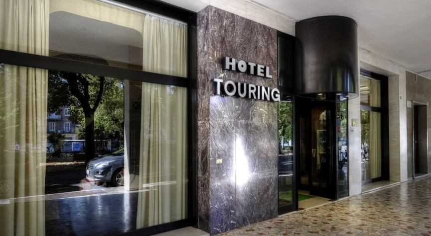 Hotel Touring