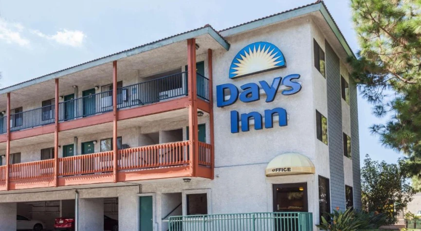 Days Inn by Wyndham Anaheim West