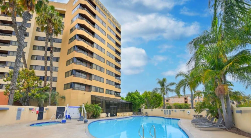 Embassy Suites by Hilton Anaheim-Orange