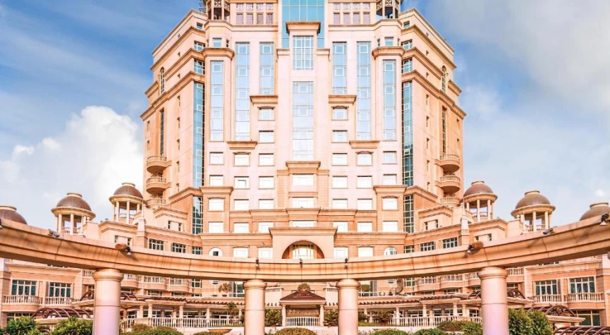 Swissotel Al Murooj Dubai