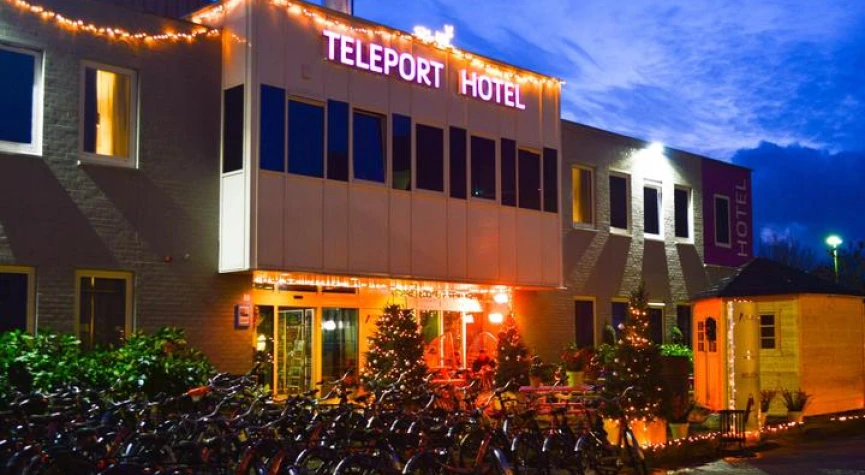 Amsterdam Teleport Hotel