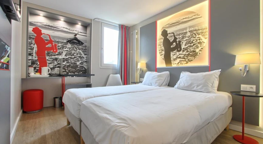 Kyriad Paris Nord Porte de St Ouen