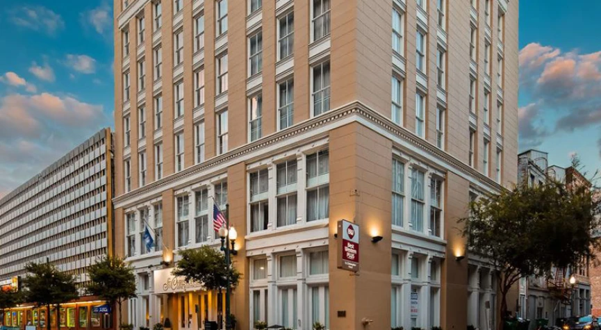 Best Western Plus St. Christopher Hotel