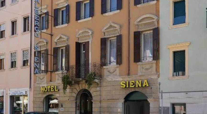 Hotel Siena