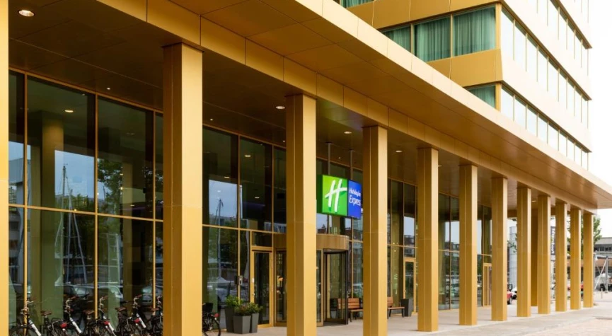 Holiday Inn Express Amsterdam - North Riverside, an IHG Hotel