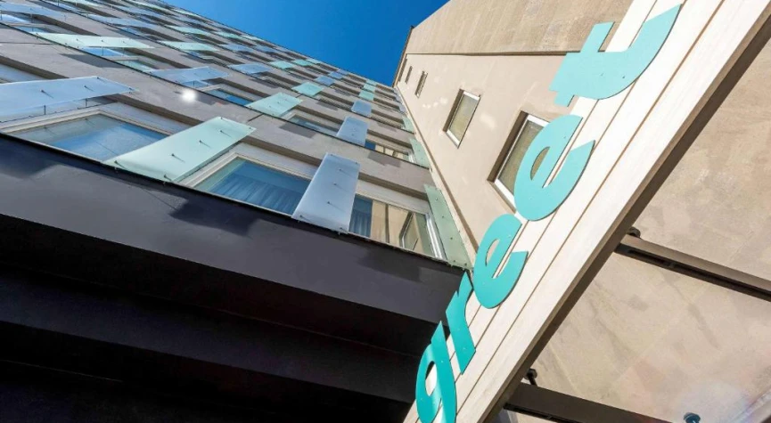 greet Berlin Alexanderplatz