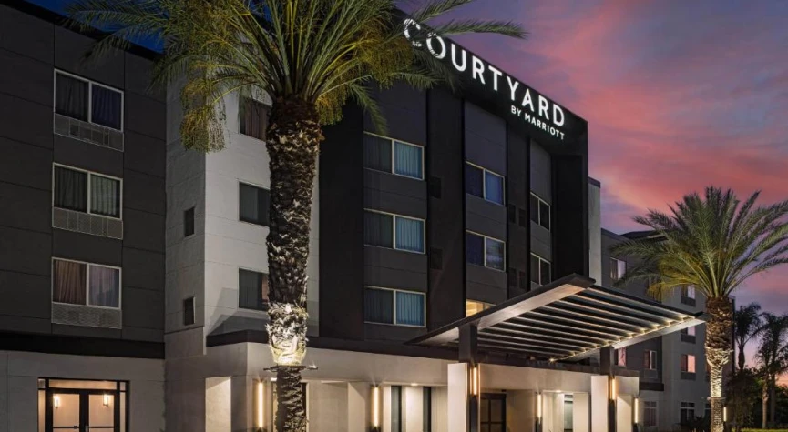 Courtyard by Marriott Anaheim Resort/Convention Center
