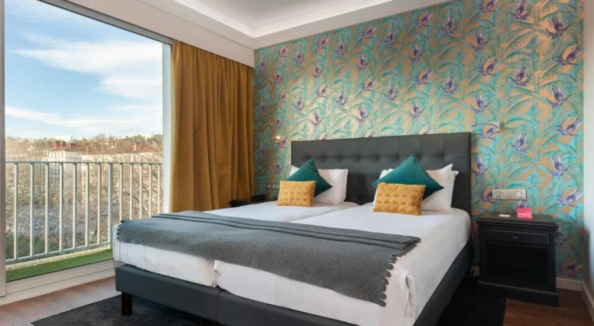 Hôtel Charlemagne by Happyculture