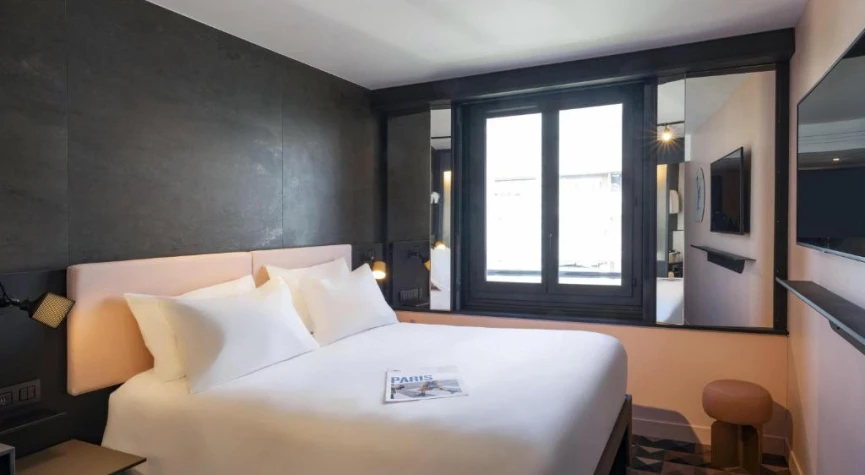 TRIBE Paris Batignolles