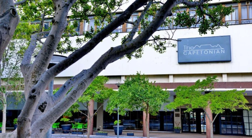 The Capetonian - Halal