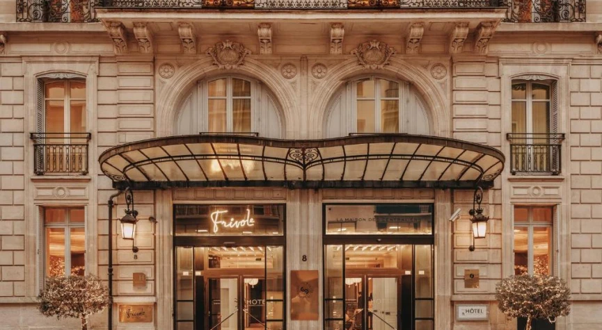 LA MAISON CHAMPS ELYSEES