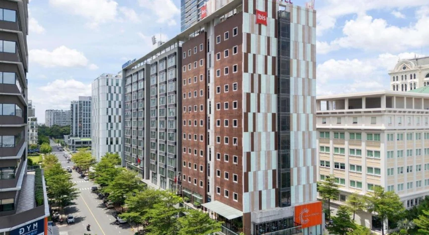 Ibis Saigon South
