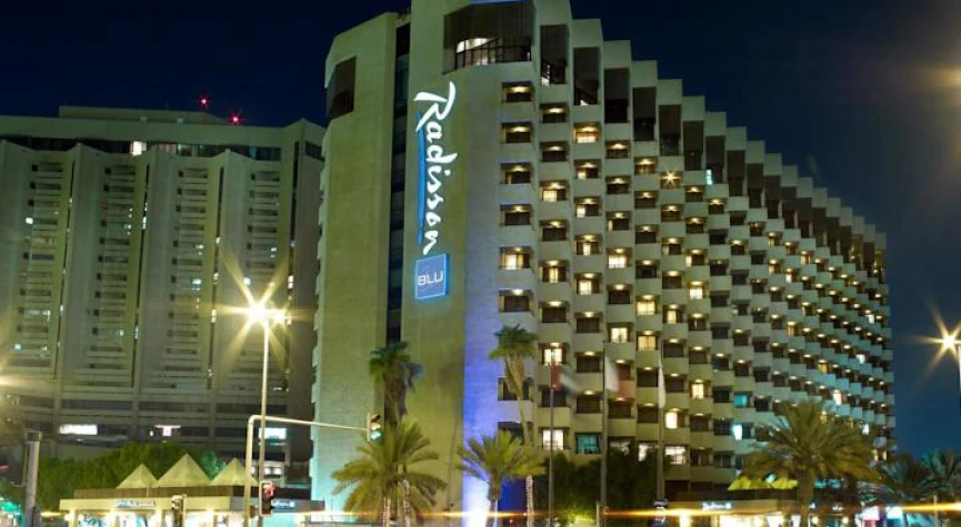 Radisson Blu Hotel, Dubai Deira Creek