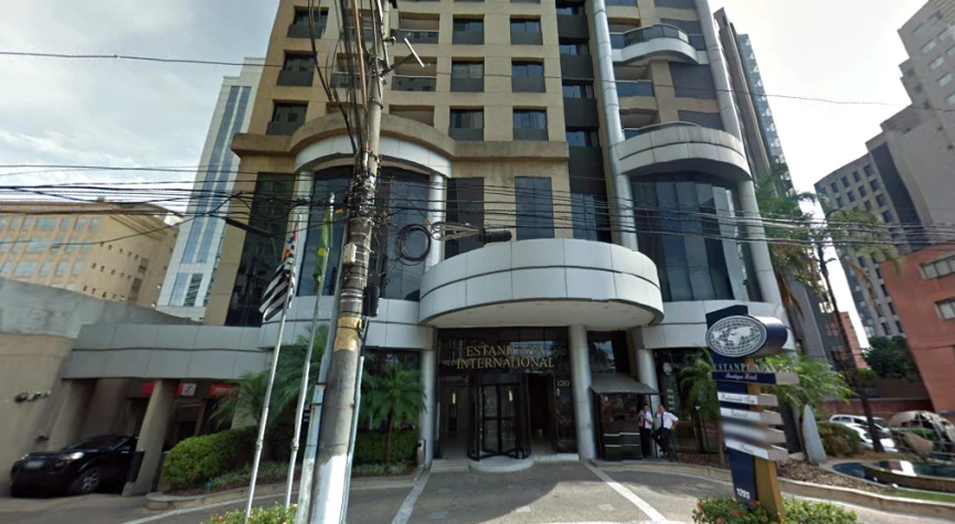 Estanplaza International