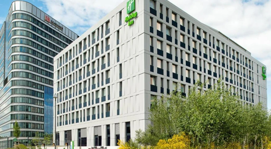 Holiday Inn Frankfurt Airport, an IHG Hotel