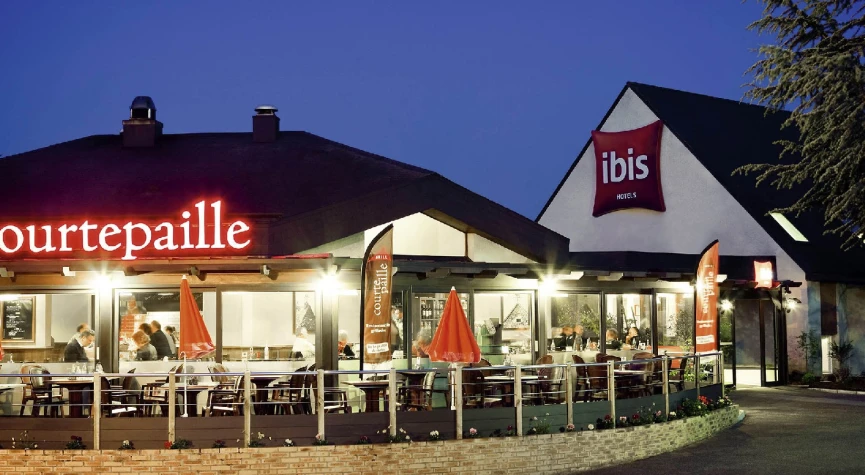 Ibis Senlis