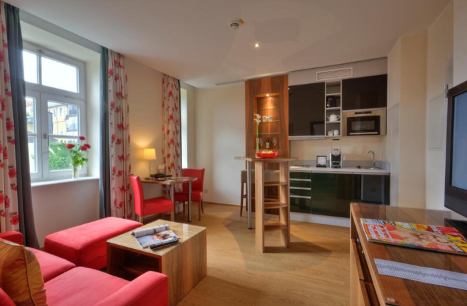 MAXIMILIAN MUNICH Apartments & Hotel