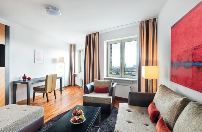 Main Plaza | Suite Tower