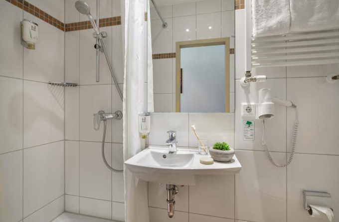 Garner Hotel Hamburg - Graf Moltke by IHG