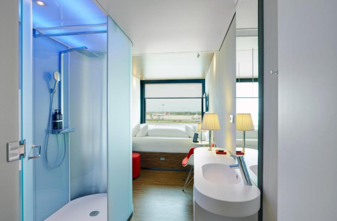 citizenM Paris Charles de Gaulle Airport