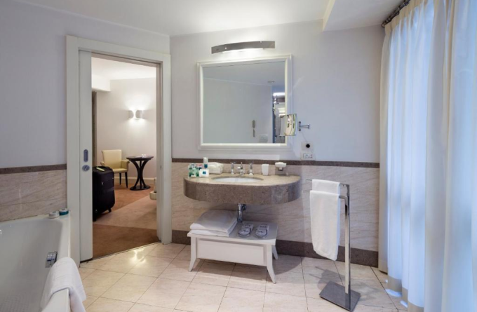 Maison Milano | UNA Esperienze