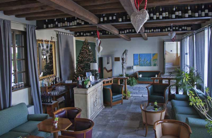 Hotel Villa Policreti