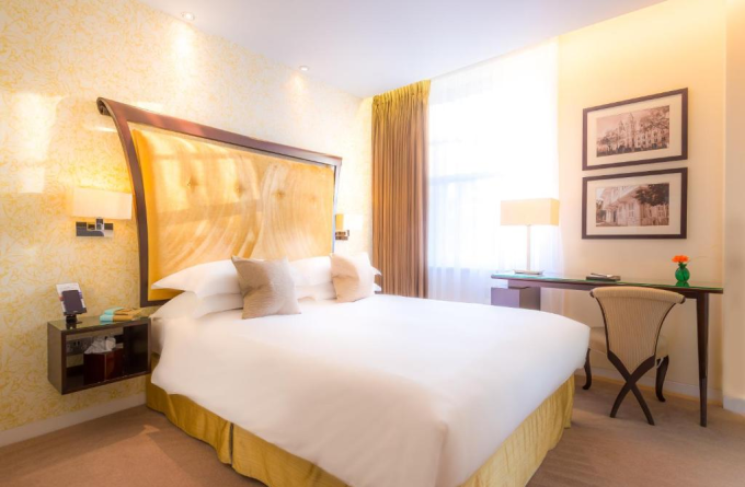 Ten Manchester Street Hotel