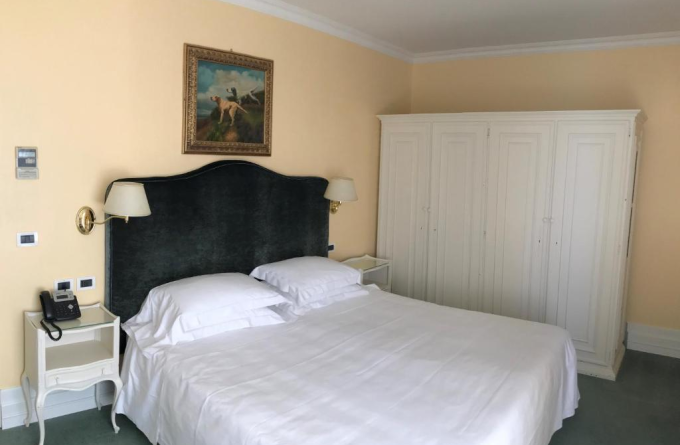 Hotel Riviera & Maximilian's