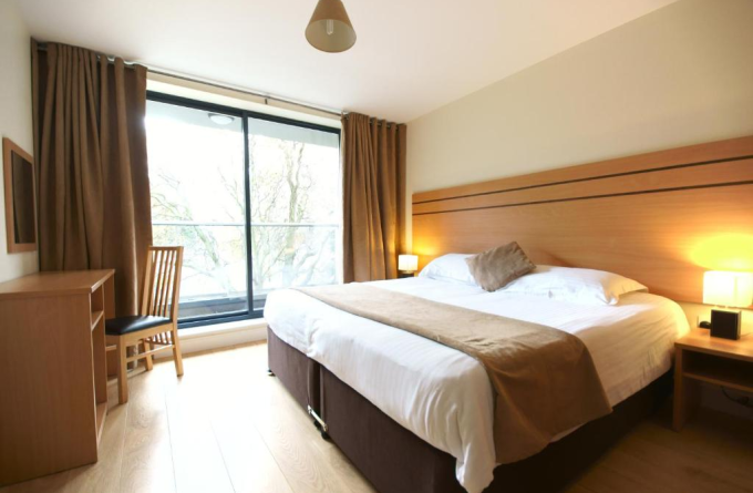 Lodge Drive Serviced Apartments