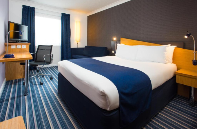 Holiday Inn Express London - Wandsworth, an IHG Hotel
