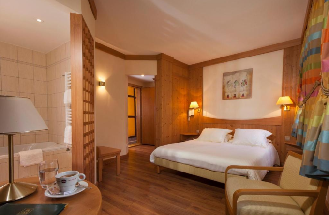 Logis Hôtel de la Tour