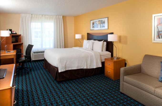 Fairfield Inn & Suites by Marriott Denver Tech Center/ South