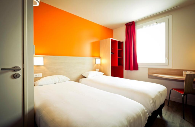 Première Classe Genève - Aéroport - Prévessin