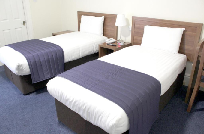 Discovery Inn - Leeds