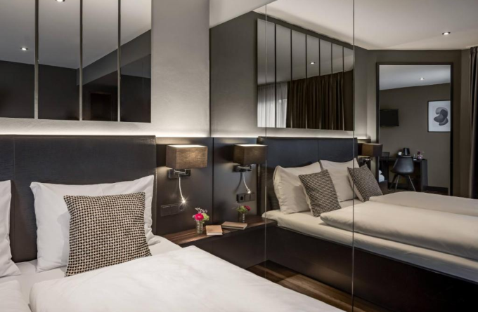 Hotel AMANO Dusseldorf