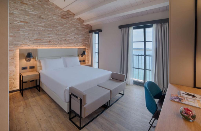 NH Collection Murano Villa