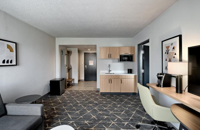 Holiday Inn Hotel & Suites Chicago - Downtown by IHG