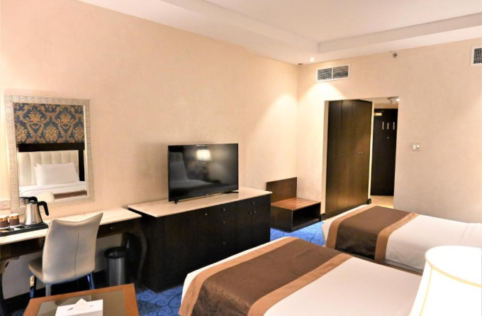 Crystal Plaza Al Majaz Hotel