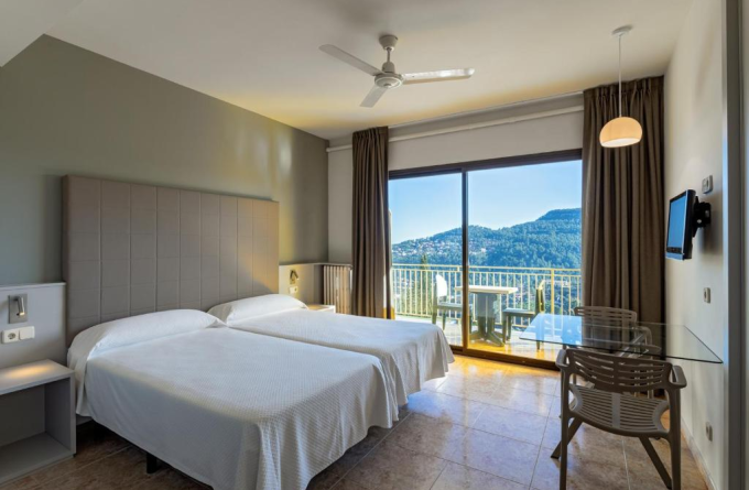 Can Fisa Hotel & Apartments