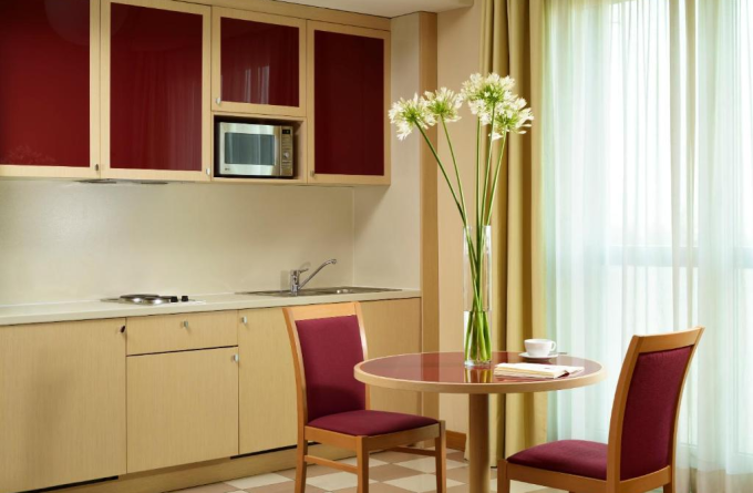 UNA Hotels The One Milano Hotel & Residence