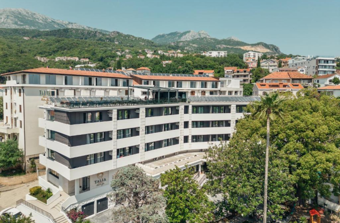 HOTEL TALIA