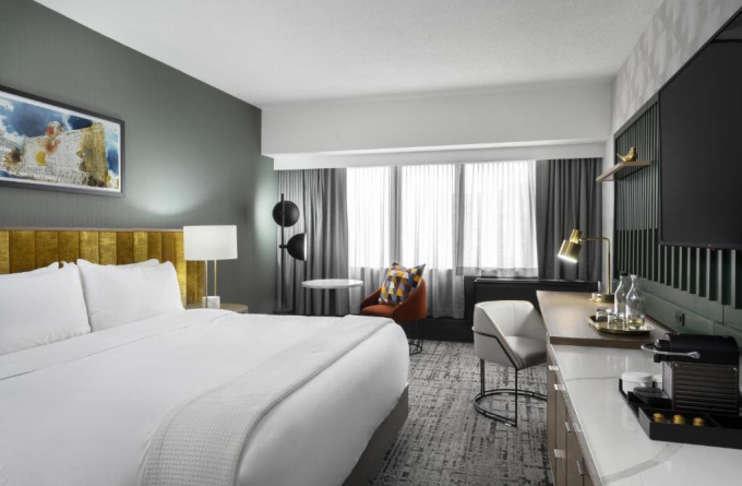 voco Chicago Downtown - Riverwalk by IHG