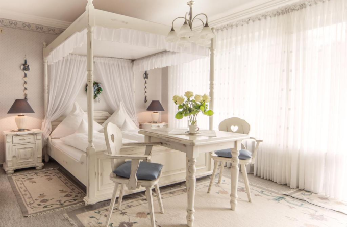 Ambient Hotel am Europakanal