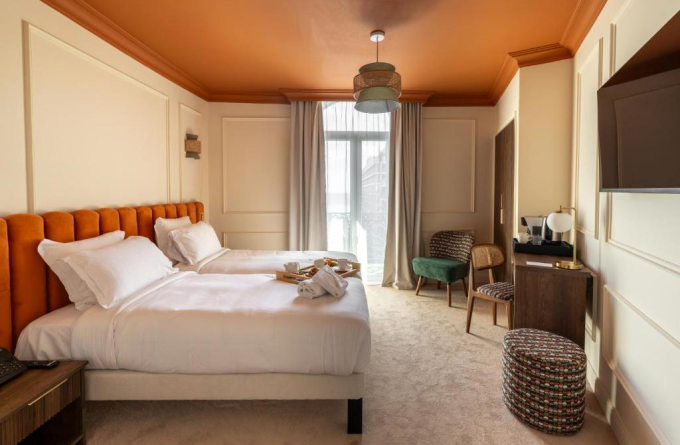 Hotel Ambassador