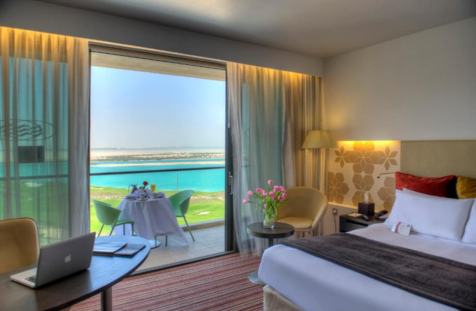 Crowne Plaza Yas Island