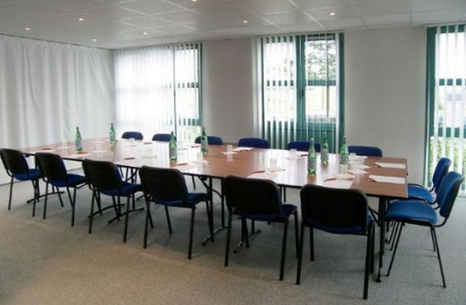 Sejours & Affaires Serris Rive Gauche