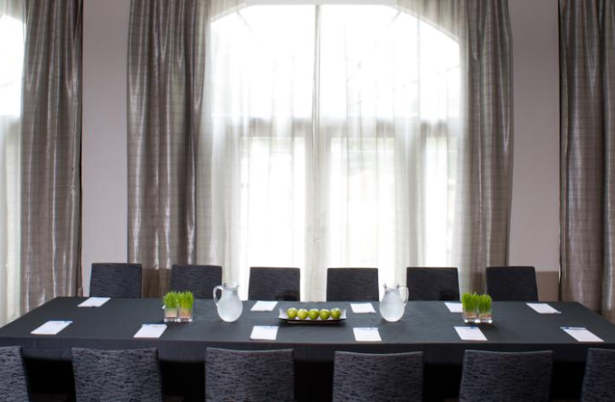 Marseilles Beachfront Hotel