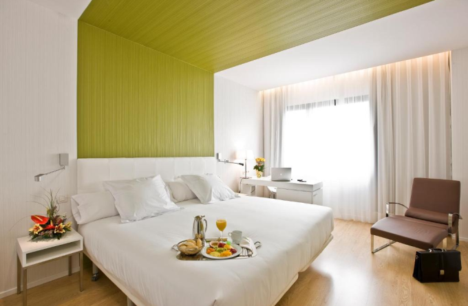 Hotel Zentral Castellana Norte