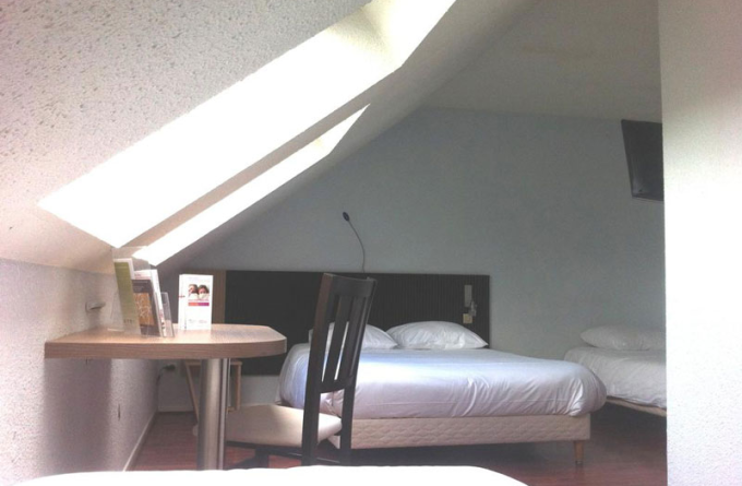 Hotel The Originals Paris Nord Roissy Bagatelle