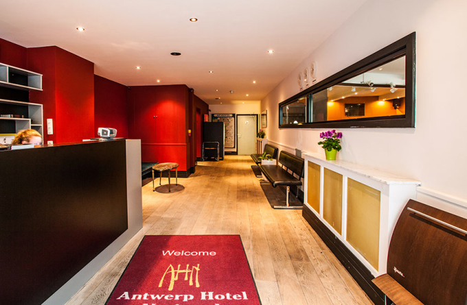 Antwerp Hotel National